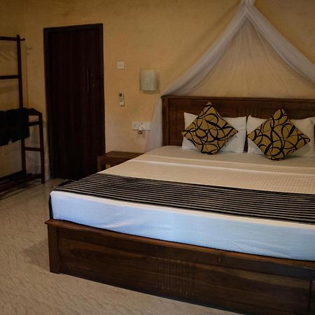 Shan Mango Homestay Сигирия Экстерьер фото