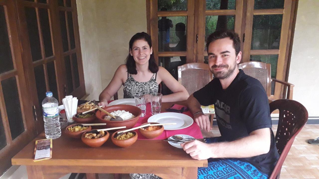 Shan Mango Homestay Сигирия Экстерьер фото