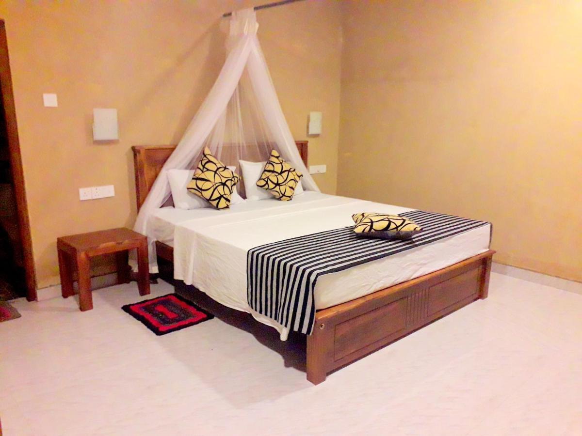 Shan Mango Homestay Сигирия Экстерьер фото